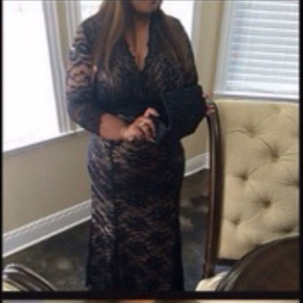 Kiyonna Black-Nude Lace Dress